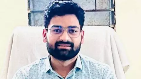 Cootager sued for ration embezzlement, power of supply inspector Cootager sued for ration embezzlement, power of supply inspector