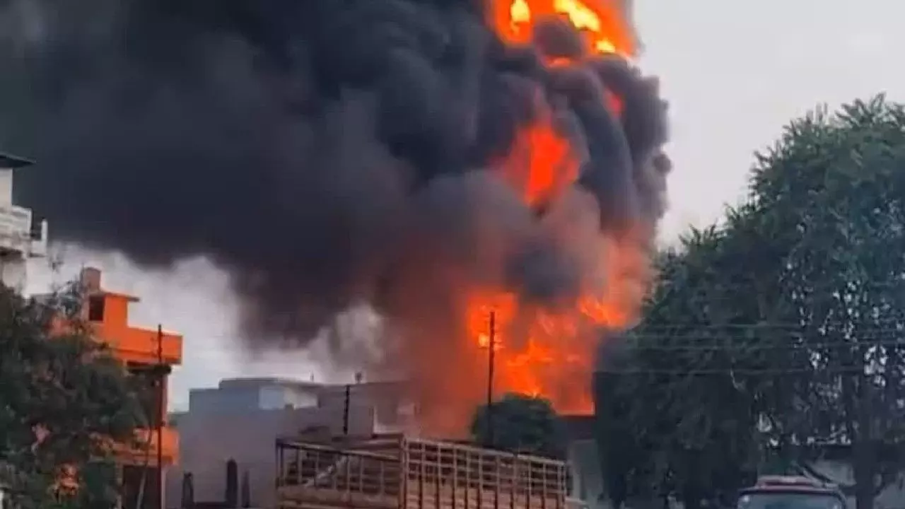 Fire in Delhi