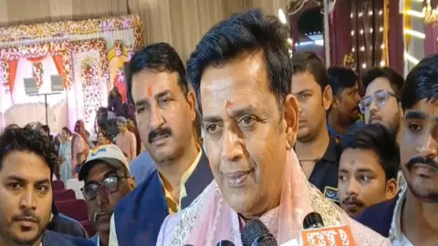MP Ravi Kishan MP Ravi Kishan