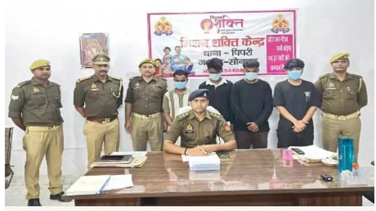 Sonbhadra Police arrest four vicious thugs from Lucknow, send them to jail