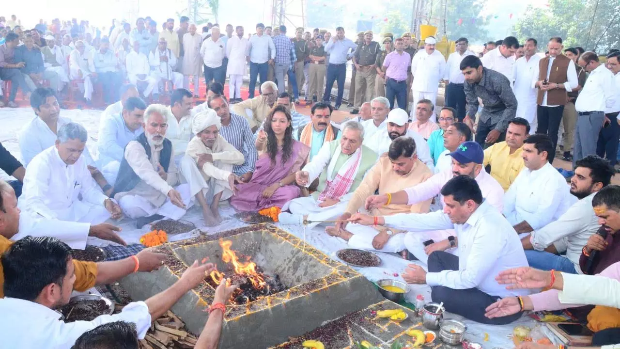 Baghpat News: बागपत व रमाला चीनी मिलों में पेराई सत्र 2025–26 का शुभारंभ, किसानों में उमंग और उत्साह Baghpat News: बागपत व रमाला चीनी मिलों में पेराई सत्र 2025–26 का शुभारंभ, किसानों में उमंग और उत्साह