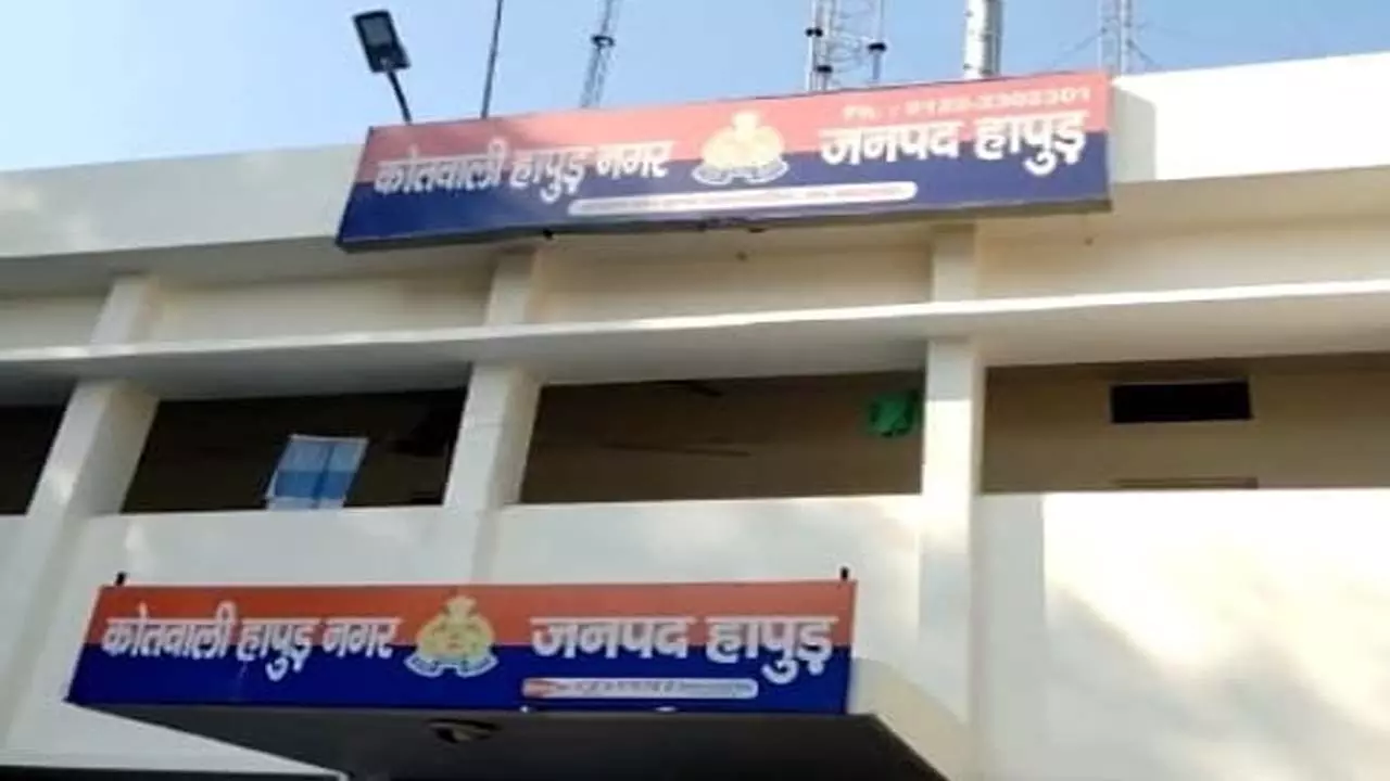 Embezzlement of Rs 9 lakh in microfinance company, manager and field officer absconding