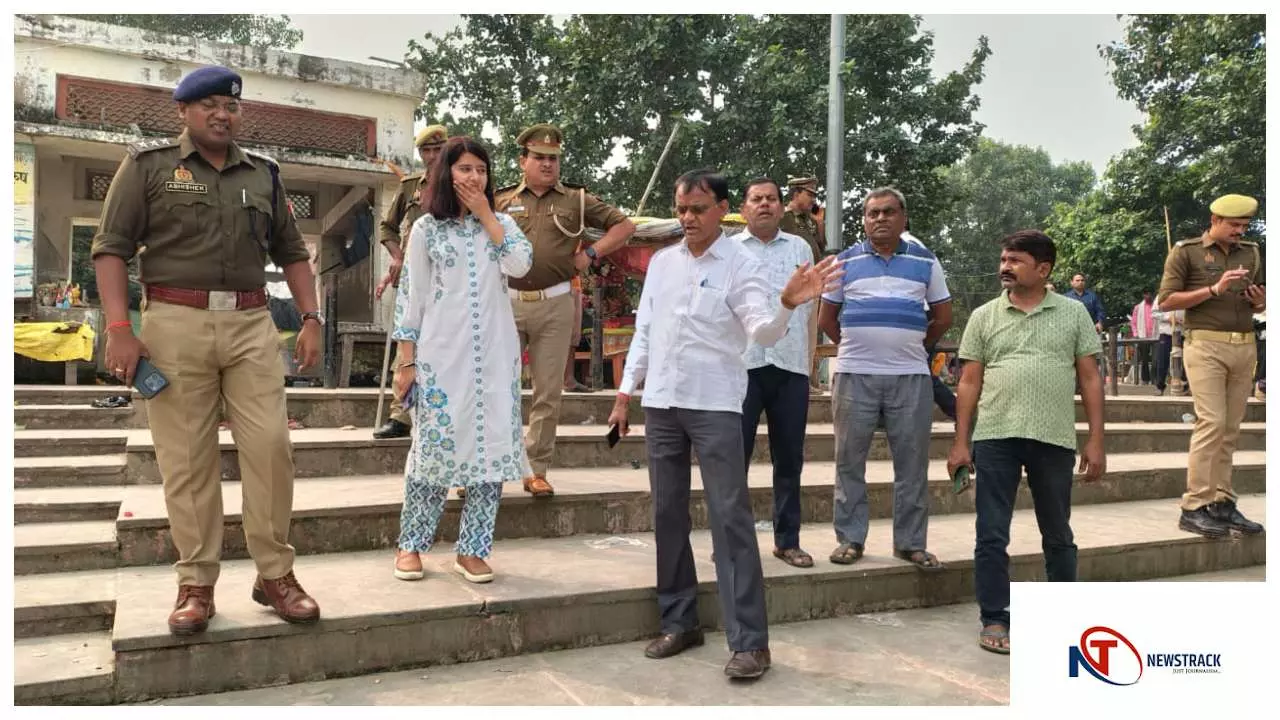 Kannauj : कार्तिक पूर्णिमा 5 नवंबर: कन्नौज में गंगा स्नान की सुरक्षा के लिए पुलिस ने किया निरीक्षण