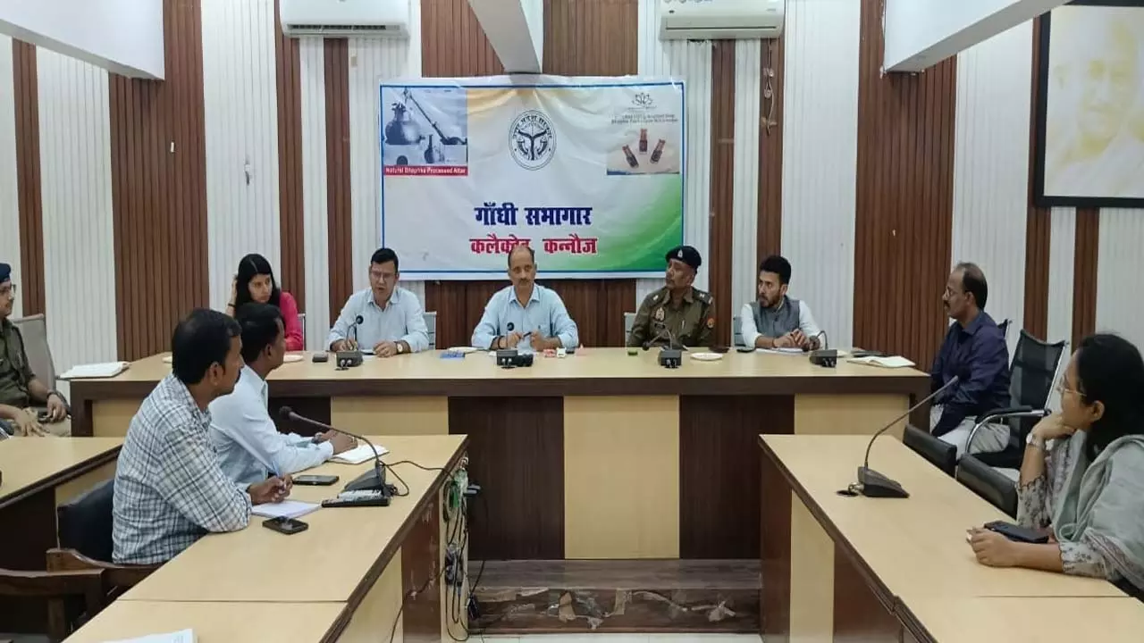 DM, Banegi task force strictly on overloading and illegal mining in Kannauj