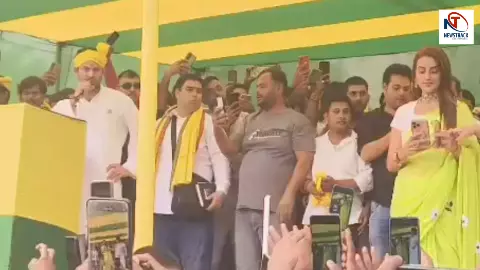 अक्षरा सिंह के सामने तेज प्रताप ने खोला राज! कहा- इस जयचंद ने कराई दोनों भाइयों में लड़ाई अक्षरा सिंह के सामने तेज प्रताप ने खोला राज! कहा- इस जयचंद ने कराई दोनों भाइयों में लड़ाई