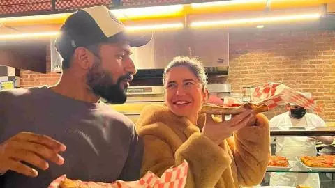 Katrina Kaif-Vicky Kaushal Baby Boy: इंतजार खत्म! कैटरीना कैफ-विक्की कौशल के घर आया बेबी बॉय