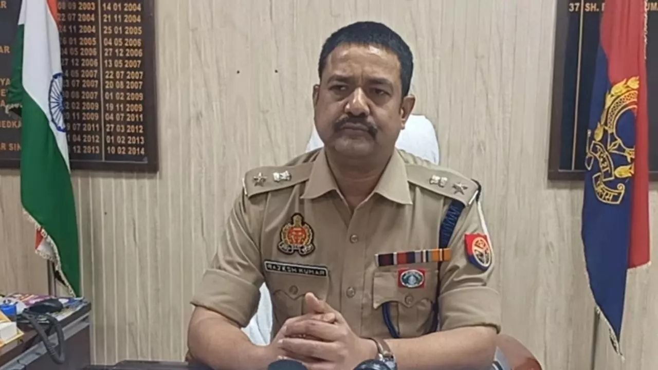 मोबाइल रिकवरी में कौशाम्बी नंबर-1: एसपी राजेश कुमार की टीम ने पूरे प्रदेश को पछाड़ रचा इतिहास