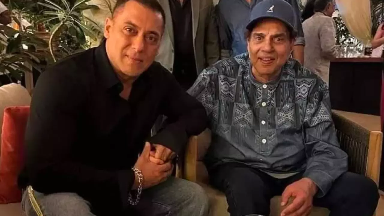 Salman Khan On Dharmendra Video