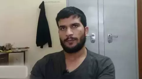 दिल्ली ब्लास्ट में NIA को बड़ी सफलता, हाथ लगा आतंकी उमर का नया वीडियो, धमाके से पहले किया था रिकॉर्ड दिल्ली ब्लास्ट में NIA को बड़ी सफलता, हाथ लगा आतंकी उमर का नया वीडियो, धमाके से पहले किया था रिकॉर्ड