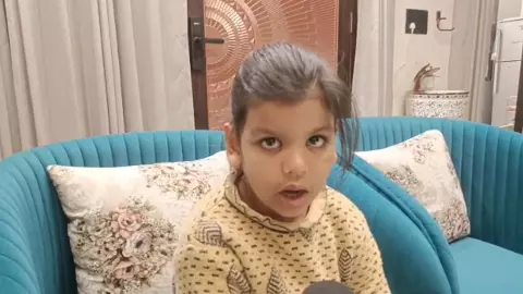 Mathura News: स्कूल से लौट रही 6 साल की बच्ची के अपहरण की कोशिश, पिता की सूझबूझ से टली बड़ी घटना Mathura News: स्कूल से लौट रही 6 साल की बच्ची के अपहरण की कोशिश, पिता की सूझबूझ से टली बड़ी घटना