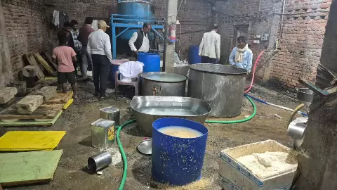 Food department’s massive action on illegal cheese manufacturing unit, 386 kg destroyed