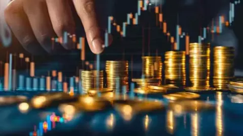 Stock Market Today: कमजोर वैश्विक संकेतों से भारतीय शेयर बाजार गिरावट के साथ खुला