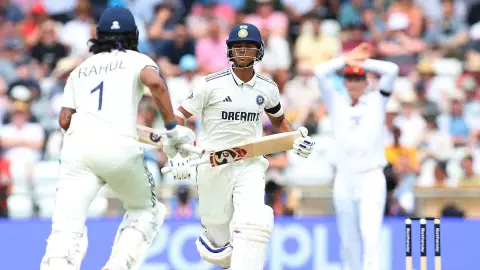 IND vs SA Test Match: दूसरे दिन का खेल खत्म, अफ्रीका की पकड़ हुई मजबूत, भारत का स्कोर 9/0