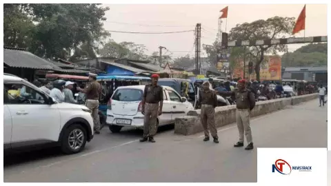 Siddharthnagar News : यातायात माह के 23वें दिवस पर चला सघन चेकिंग एवं जागरूकता अभियान Siddharthnagar News : यातायात माह के 23वें दिवस पर चला सघन चेकिंग एवं जागरूकता अभियान