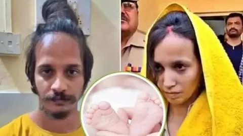 Meerut: मेडिकल कॉलेज में आरोपी मुस्कान ने बेटी को जन्म दिया, सौरभ राजपूत हत्याकांड में नए सवाल तेज Meerut: मेडिकल कॉलेज में आरोपी मुस्कान ने बेटी को जन्म दिया, सौरभ राजपूत हत्याकांड में नए सवाल तेज