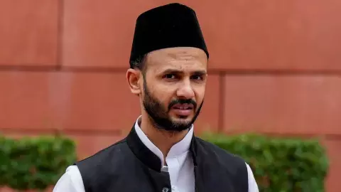 राम मंदिर पर चढ़ा ध्वज तो सुलग उठे सपा सांसद जियाउर्रहमान, कहा- PM को यह शोभा नहीं देता, मचा हड़कंप