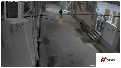 Mathura News : गोवर्धन में बाइक चोरी की घटनाएं बढ़ीं, शिक्षक की बाइक फिल्मी अंदाज में चोरी