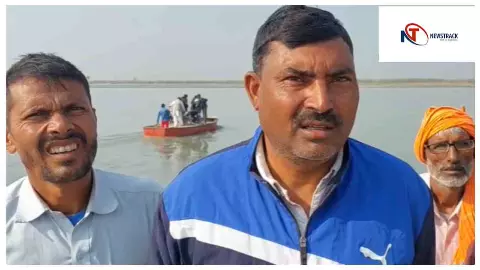 बिजनौर राजारामपुर: ग्रामीण गंगा पार करते समय रोजाना मौत का जोखिम झेलते हैं बिजनौर राजारामपुर: ग्रामीण गंगा पार करते समय रोजाना मौत का जोखिम झेलते हैं