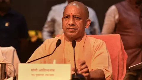 cm yogi adityanath