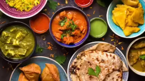 India Shines in Taste Atlas: अमृतसरी कुलचा, बिरयानी और शाही पनीर टॉप 100 में