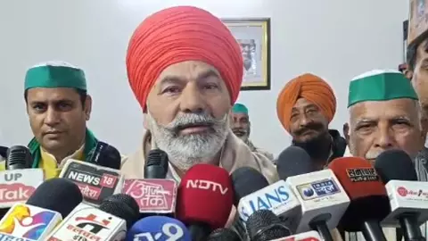 Muzaffarnagar News: मुर्शिदाबाद बाबरी मस्जिद विवाद पर राकेश टिकैत का बड़ा बयान