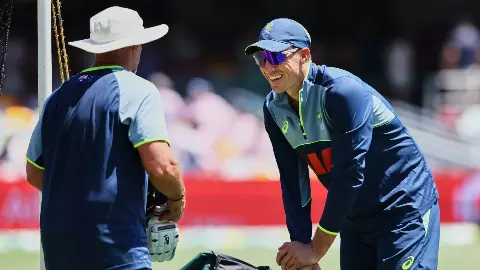 Ashes 2025: एडिलेड टेस्ट के लिए ऑस्ट्रेलिया की टीम घोषित, कप्तान पैट कमिंस की वापसी Ashes 2025: एडिलेड टेस्ट के लिए ऑस्ट्रेलिया की टीम घोषित, कप्तान पैट कमिंस की वापसी