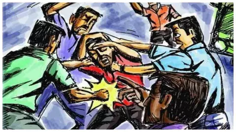 Hapur News : दूध निकाल रहे युवक पर जानलेवा हमला, सड़क पर पथराव से मचा हड़कंप, छह आरोपी नामजद Hapur News : दूध निकाल रहे युवक पर जानलेवा हमला, सड़क पर पथराव से मचा हड़कंप, छह आरोपी नामजद