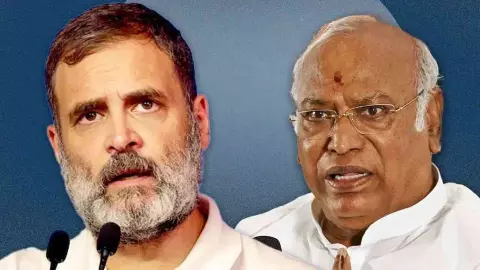 दिल्ली में कांग्रेस की महारैली! रामलीला मैदान में राहुल गांधी वोट चोरी के खिलाफ भरेंगे हुंकार दिल्ली में कांग्रेस की महारैली! रामलीला मैदान में राहुल गांधी वोट चोरी के खिलाफ भरेंगे हुंकार
