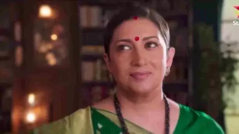 Akshaye Khanna की फैन हुईं Smriti Irani, कहा- ऑस्कर दे दो
