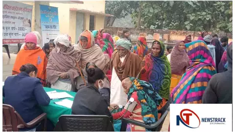 महराजगंज: विशेषज्ञों ने गर्भवती महिलाओं को ठंड में सावधानी और पर्याप्त पानी पीने की सलाह दी महराजगंज: विशेषज्ञों ने गर्भवती महिलाओं को ठंड में सावधानी और पर्याप्त पानी पीने की सलाह दी