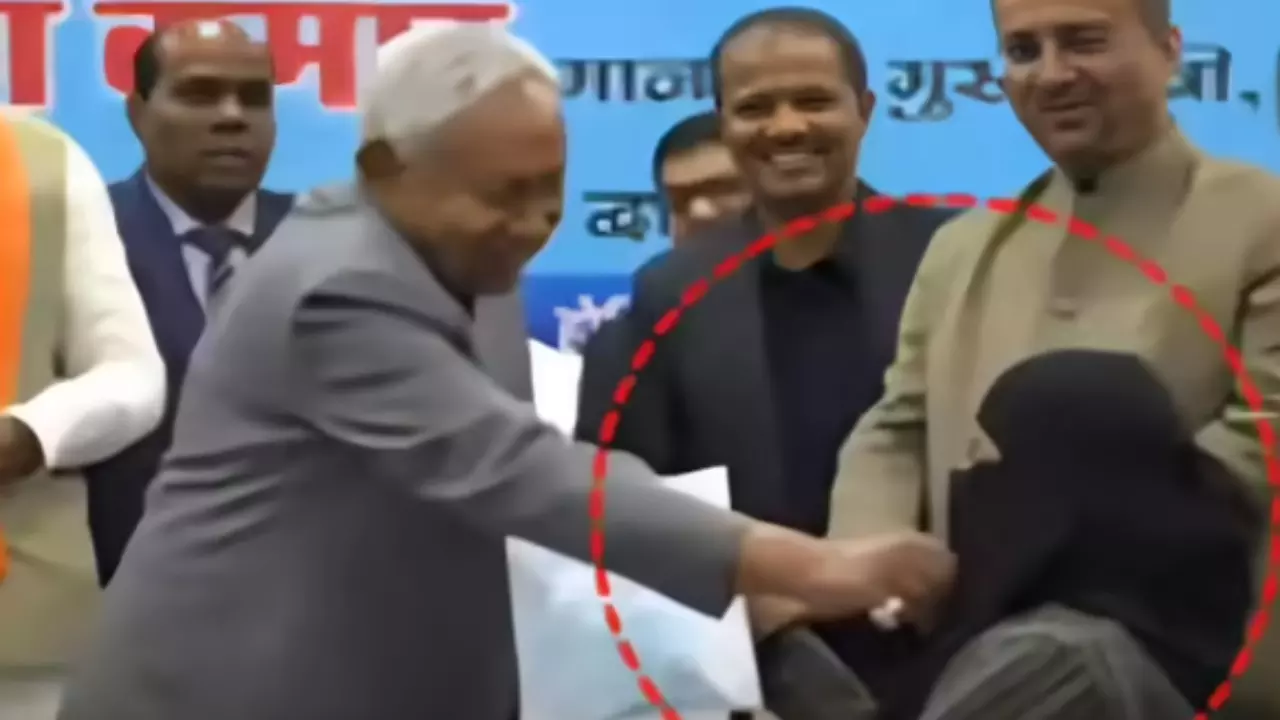 Dr Nusrat Parveen Joining Date Extend| Hijab Controversy Bihar|Nitish ...