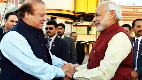 PM मोदी की लाहौर यात्रा के 10 साल! शांति की उम्मीद से ऑपरेशन सिंदूर तक, भारत और पाकिस्तान... PM मोदी की लाहौर यात्रा के 10 साल! शांति की उम्मीद से ऑपरेशन सिंदूर तक, भारत और पाकिस्तान...