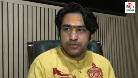 धर्म परिवर्तन कैंसर से भी ज्यादा खतरनाक... धीरेंद्र शास्त्री ने हिंदुओं से कर दी ऐसी अपील