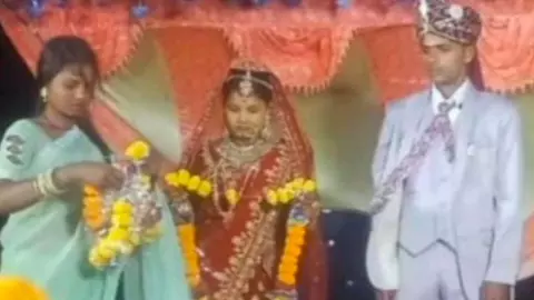 50 thousand marriage, bride escaped with jewels after 8 months