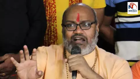 तलवारों से कुछ नहीं होगा, आतंकवादी दस्ते-ISIS जैसा संगठन बनाओ... यति नरसिंहानंद गिरी ये क्या बोल गए? तलवारों से कुछ नहीं होगा, आतंकवादी दस्ते-ISIS जैसा संगठन बनाओ... यति नरसिंहानंद गिरी ये क्या बोल गए?