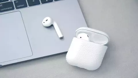 Top 10 Earbuds 2025 Top 10 Earbuds 2025