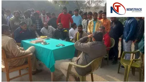 Sitapur News : सीतापुर में पुलिस टीम पर हमला, विवाद निपटाने गई पुलिस पर पथराव, 7 लोग हिरासत में Sitapur News : सीतापुर में पुलिस टीम पर हमला, विवाद निपटाने गई पुलिस पर पथराव, 7 लोग हिरासत में