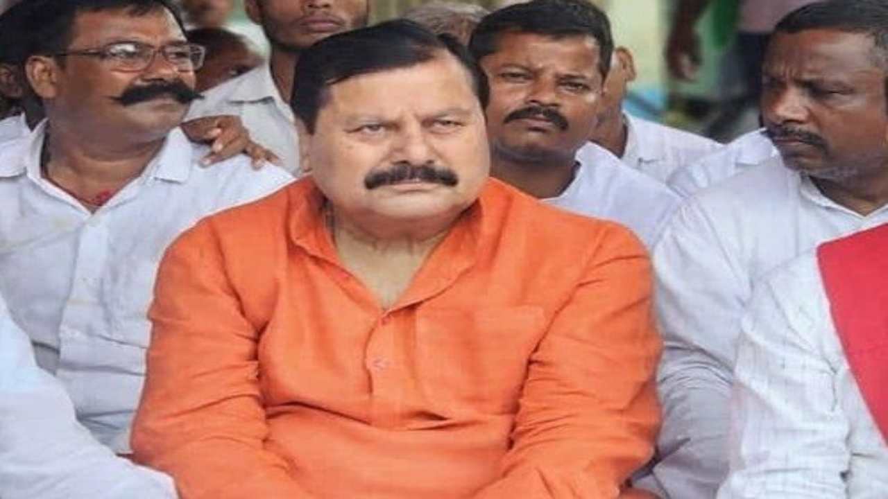 Surendra Ram Rjd RJD MP Surendra Yadav Loses Temper: Abuses Public, BJP-JDU Slam Viral ...