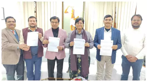Jaunpur News : शोध एवं नवाचार प्रोत्साहन नीति का लाभ उठाएं शिक्षक – प्रो. वंदना सिंह
