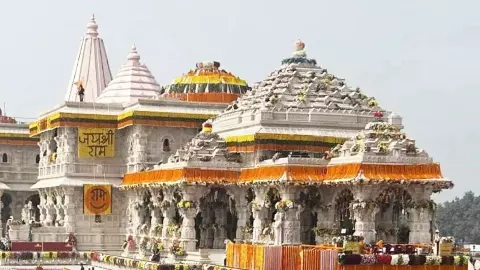 Ram Mandir Donation Scam: आज रात अयोध्या पहुंचेगी SIT, जांच से पहले चंपत राय बीमार और अनिल मिश्रा शहर से बाहर Ram Mandir Donation Scam: आज रात अयोध्या पहुंचेगी SIT, जांच से पहले चंपत राय बीमार और अनिल मिश्रा शहर से बाहर