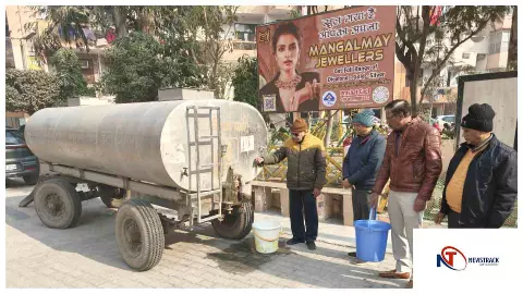 Ghaziabad News :  गाजियाबाद: गुलमोहर एनक्लेव में शुद्ध पेयजल सप्लाई फेल, 457 TDS का वीडियो वायरल