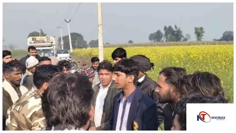 Hapur News : हापुड़ में स्कूल बस हादसा: सरस्वती बाल मंदिर की बस पलटी, कई बच्चे घायल Hapur News : हापुड़ में स्कूल बस हादसा: सरस्वती बाल मंदिर की बस पलटी, कई बच्चे घायल