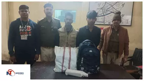 Chandauli चंदौली में न्यायालय की सुरक्षा सख्त, संयुक्त पुलिस टीम ने अवैध शराब के साथ दो तस्कर दबोचे Chandauli चंदौली में न्यायालय की सुरक्षा सख्त, संयुक्त पुलिस टीम ने अवैध शराब के साथ दो तस्कर दबोचे
