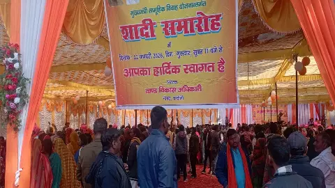 38 couples shake hands with each other in mass marriage