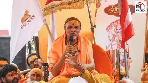 अविमुक्तेश्वरानंद की जान को खतरा... शंकराचार्य जी के शिष्य ये क्या बोल गए? जानें पूरा विवाद अविमुक्तेश्वरानंद की जान को खतरा... शंकराचार्य जी के शिष्य ये क्या बोल गए? जानें पूरा विवाद