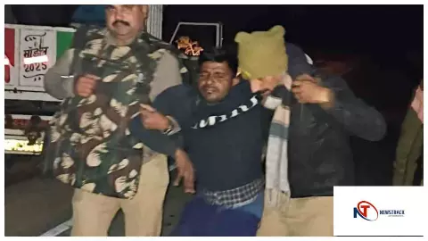 Hardoi News : हरदोई में मुठभेड़ के बाद चार शातिर पशु चोर गिरफ्तार, चोरी की भैंस बरामद Hardoi News : हरदोई में मुठभेड़ के बाद चार शातिर पशु चोर गिरफ्तार, चोरी की भैंस बरामद
