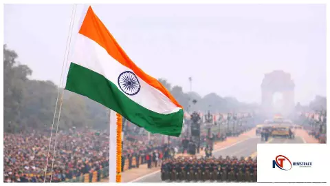 Mathura News : मथुरा में निलंबित अधिकारी ने गणतंत्र दिवस पर ध्वजारोहण कर दिया, सवाल उठे