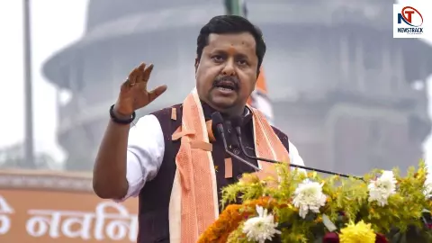 BJP अध्यक्ष नितिन नबीन की हुई फजीहत! भरी सभा में कह दी ऐसी बात कि बन गया मजाक, देखें वीडियो BJP अध्यक्ष नितिन नबीन की हुई फजीहत! भरी सभा में कह दी ऐसी बात कि बन गया मजाक, देखें वीडियो