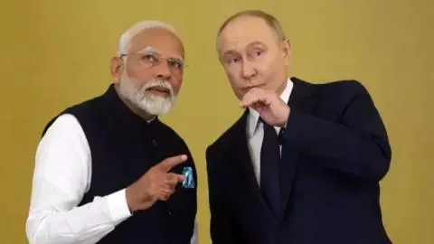 Putin Invites Zelensky to Moscow Putin Invites Zelensky to Moscow