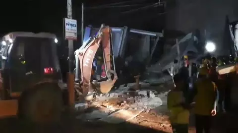 Kota Building Collapse: कोटा में बड़ा हादसा! जवाहर नगर में भरभराकर गिरी बिल्डिंग, मलबे में कई लोगों के दबे होने की आशंका